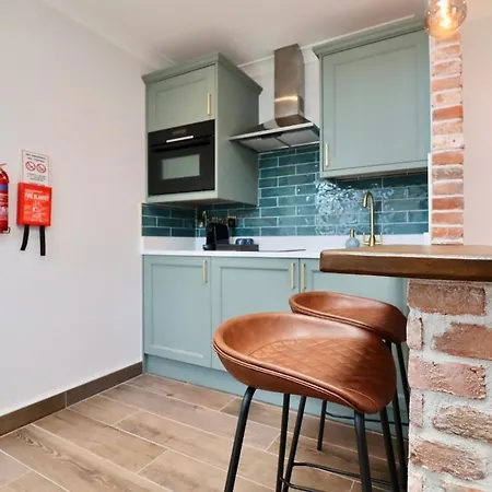 Cosy & Stylish In Lägenhet Ashbourne